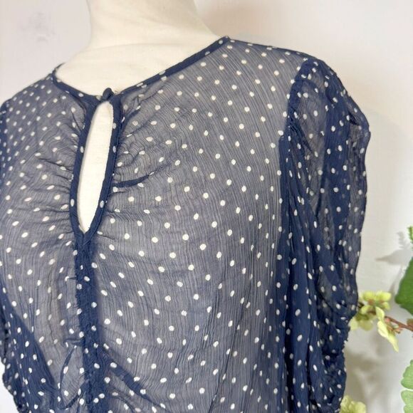 🖤🔥 FRAME Sheer Navy Polka Dot Ruched Puff Sleeve Top Medium - Picture 3 of 9